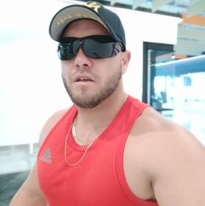 Meet your Posher, Jason